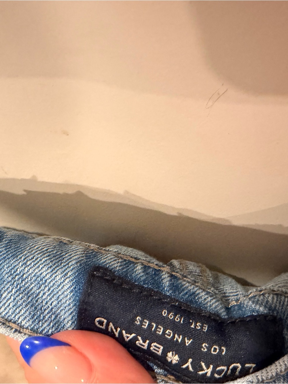Lucky Brand High Rise Mom Drew Jeans Light Blue- size 6/28 Ankle - Picture 7 of 7